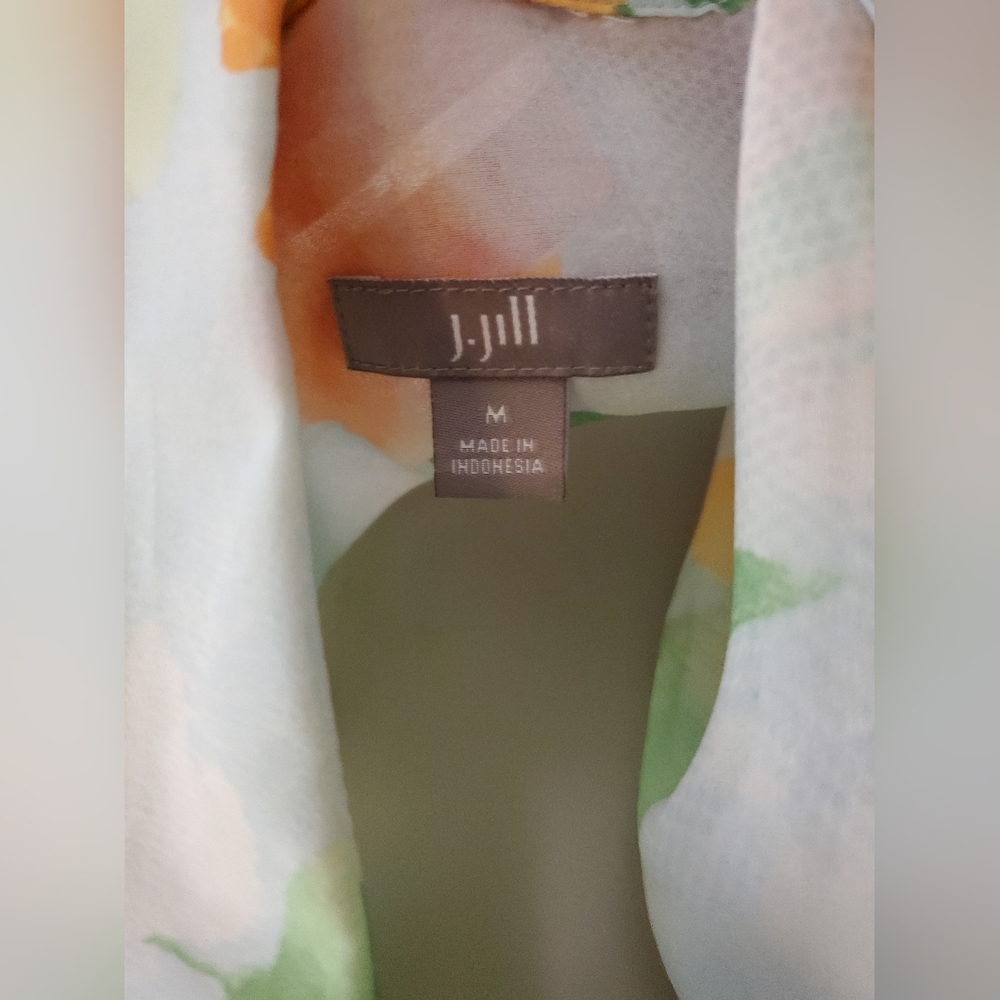J.Jill Sheer Pastel Floral Blouse Size Medium - Picture 5 of 7
